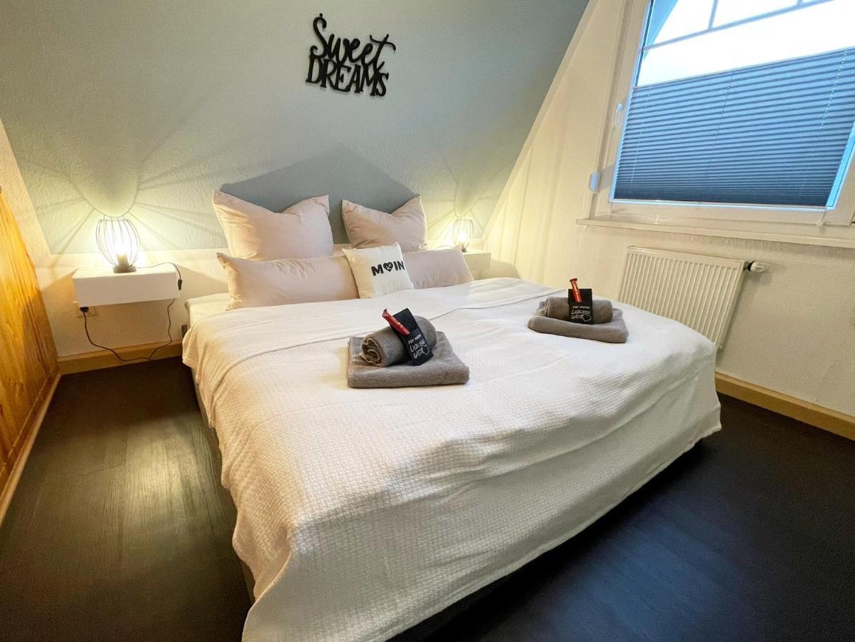 Familienfreundliches Ferienhaus In 5 Min Zum Strand Mit Terrasse Und Kostenlosem Parkplatz Cuxhaven Luaran gambar